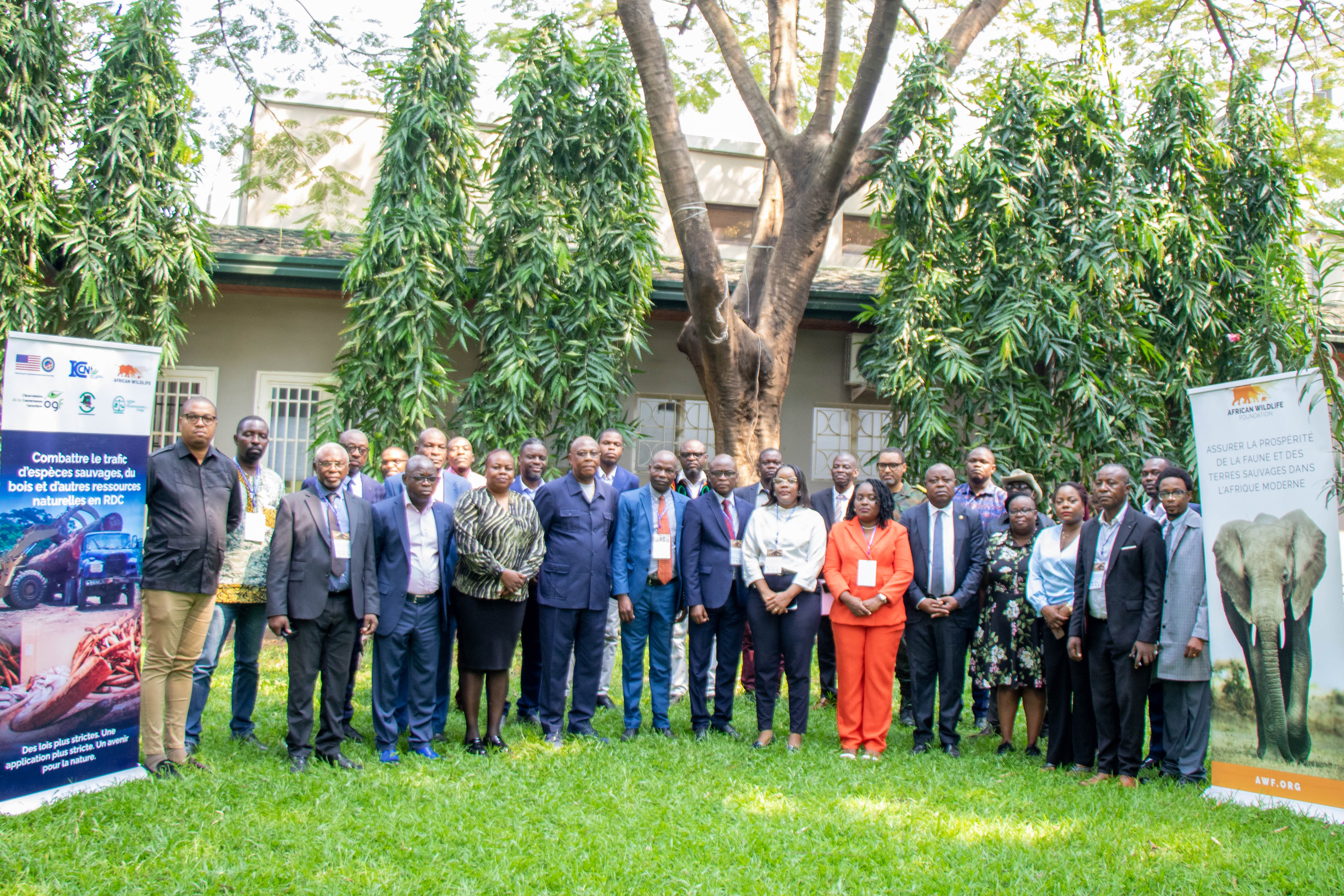 Group photo with all workshop participants