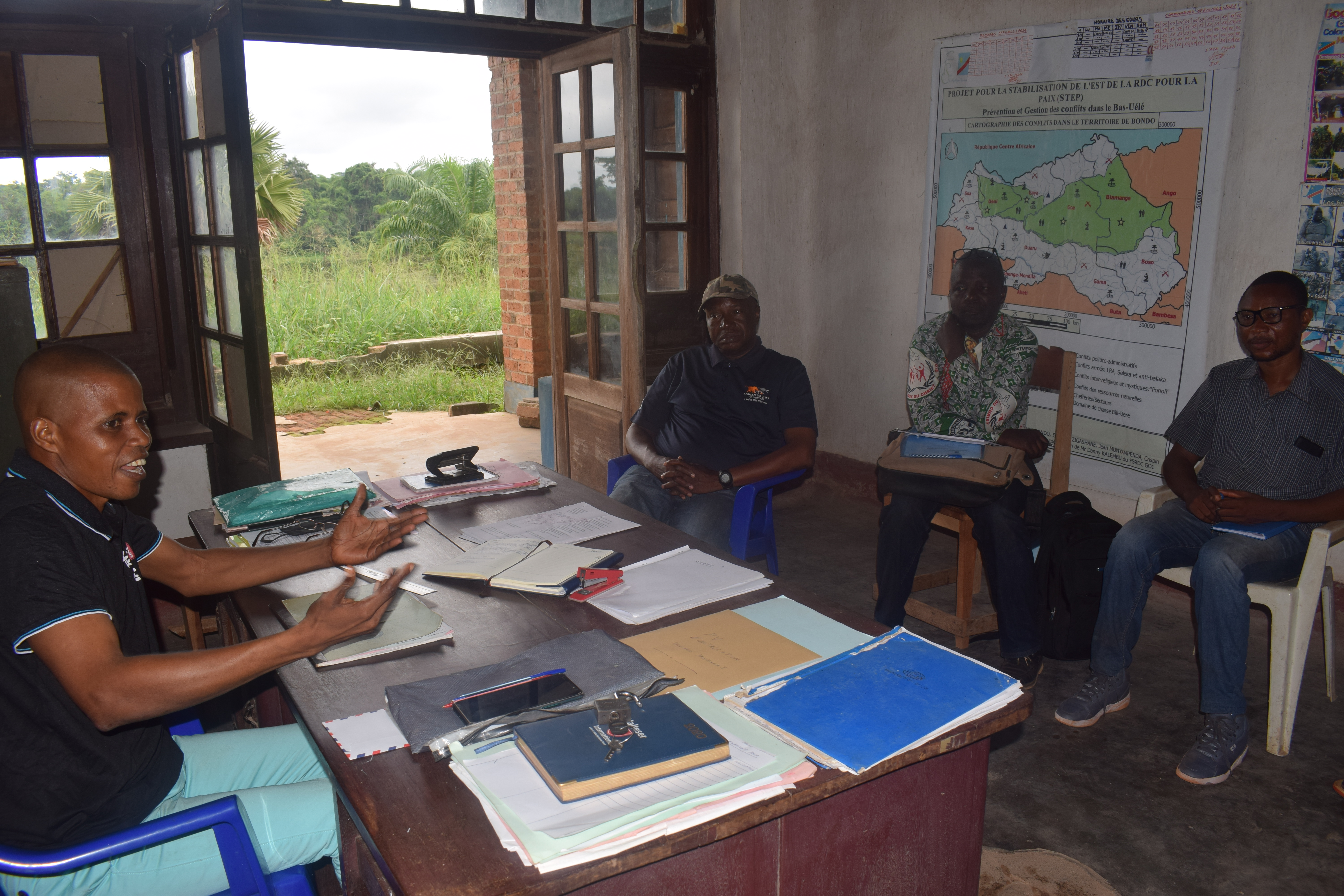 Raising awareness among community leaders in Bondo territory&nbsp;about the impact of artisanal mining on the ecosystem.
