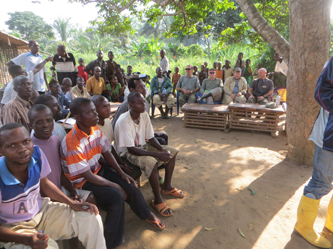Community members in Lomako in the Democratic Republic of Congo Community members in Lomako in the Democratic Republic of Congo Photo by Jef Dupain