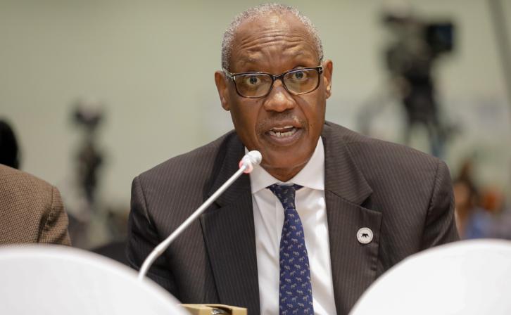 AWF CEO Kaddu Sebunya presents the AWF statement at the inaugural Africa Business Summit.